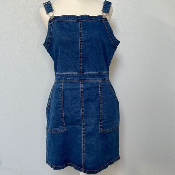 Art class jeans dress.  Size Girls XXL (18) Adjustable shoulder straps. - Picture 1 of 6
